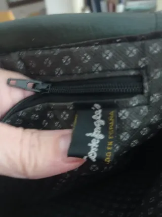 Bolso de hombro con solapa trenzada en ante