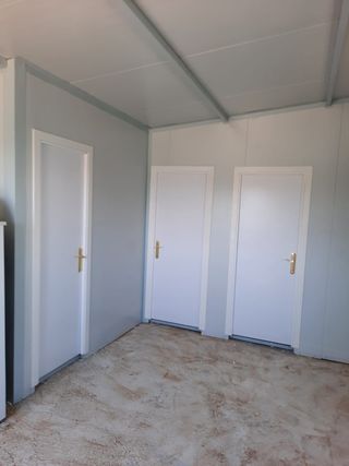 CASA SANDWICH MODELO ARAHAL EN 50 M2 (2)