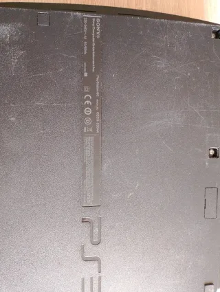 PS3 Slim Negra - No da video