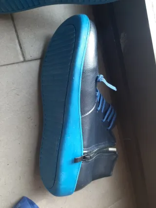 Botines azules con cordones cómodos sin estrenar