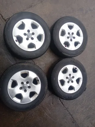 2 Llantas Michelin Usadas