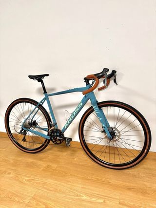 BICICLETA DE GRAVEL KROSS T-M