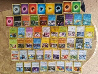 Lote 226 Cartas Pokémon