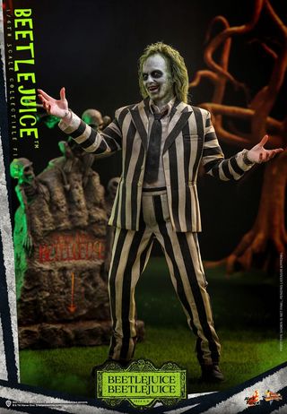 Hot Toys 1/6 MMS767 Beetlejuice