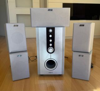 Home Cinema 5.1 Airis Sin Usar