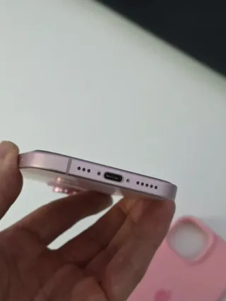 iPhone 15 128GB Rosa + Funda Rosa