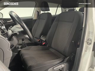 Volkswagen T-Cross 1.0 TSI Advance -- IMPECABLE--