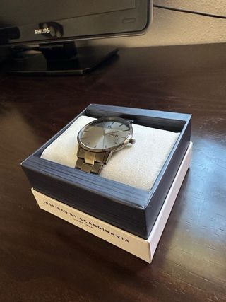 Reloj Danish Design Akilia Gris Day/Date Link