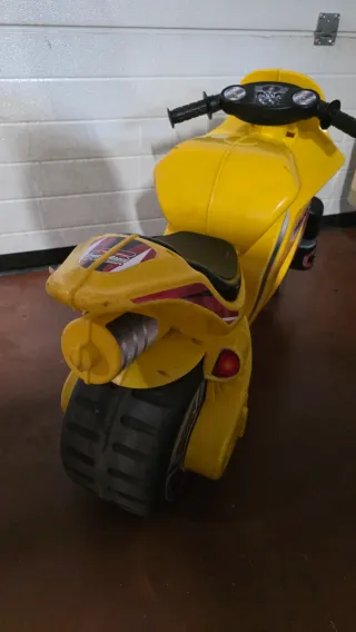 Moto correpasillos Injusa