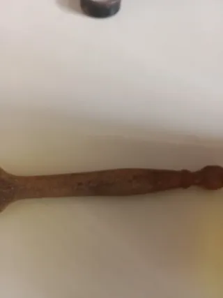 Antiguo Cascanueces de Metal