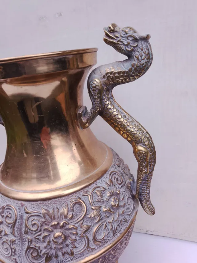 JARRON - BRONCE KOREANO - VINTAGE  - PATENTADO