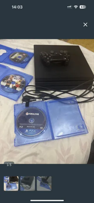 PS4 Pro + 4 Giochi e Controller