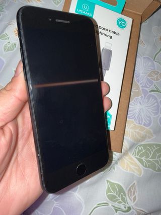 iPhone SE 2da Gen 64GB Negro