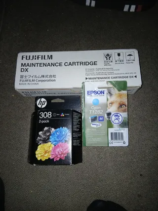 TÓNER FUJIFILM+2 PAQUETES DE TINTA IMPRESORA.