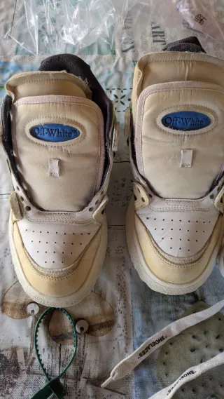 Sneakers Off-White Out of Office Full Suede