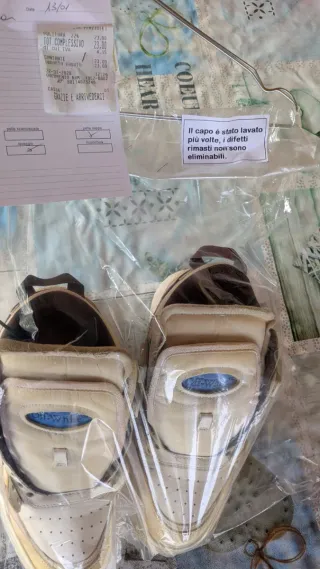 Sneakers Off-White Out of Office Full Suede