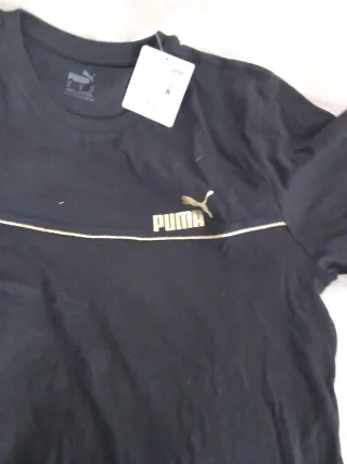 Camiseta Puma Negra y Dorada