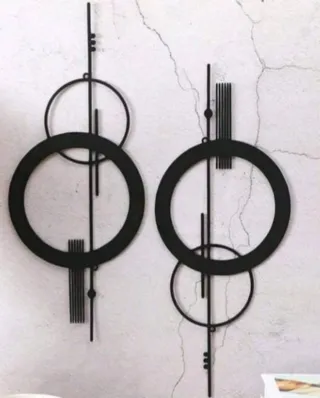 Figura Decorativa Moderna