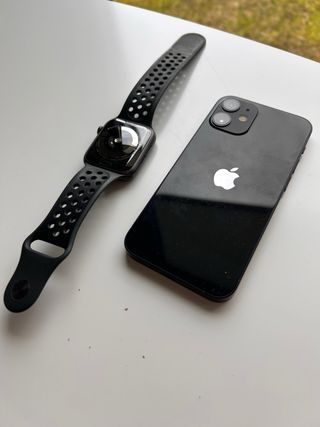 Pack Apple Watch S4 + iPhone 12 Mini Negro Piezas