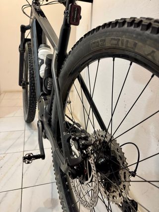 Bicicleta Eléctrica Canyon ON