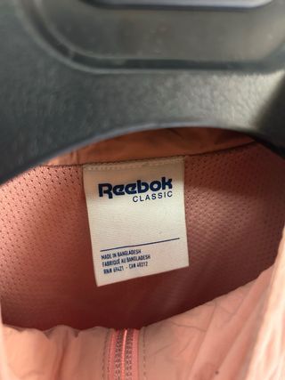 Giacca leggera Reebok Classic in rosa