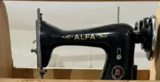 Máquina  coser Alfa vintage