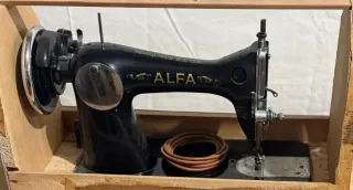 Máquina  coser Alfa vintage