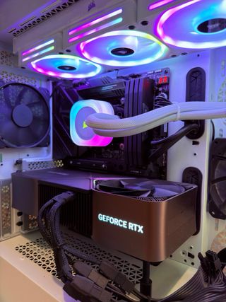 NVIDIA GeForce RTX 4090 Founder Edition