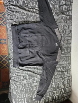 Sudadera Nike Air como nueva