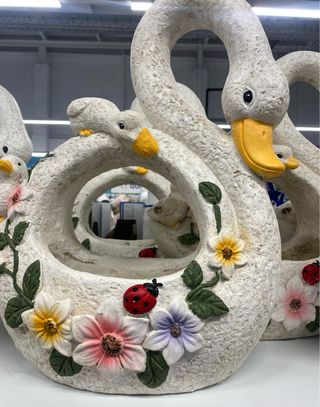 Maceta Decorativa Pato con Flores