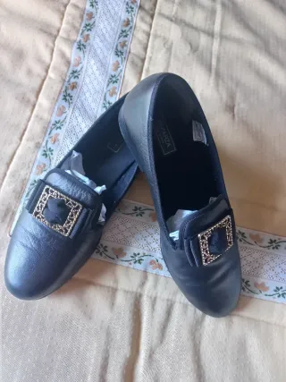 Zapatos falleros negros