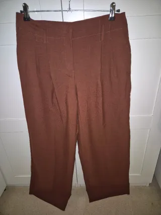 Pantalón Zara Talla L Caldera