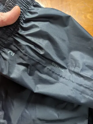 Pantalón impermeable niño azul marino