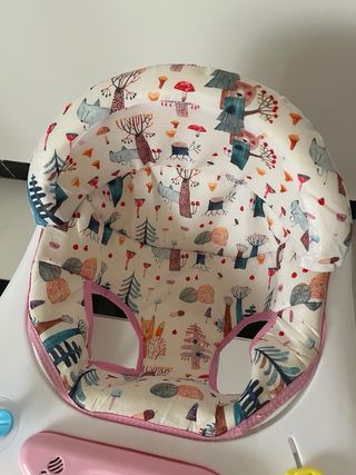 Andador bebé con actividades