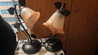 Lámparas de mesa florales metal y cristal