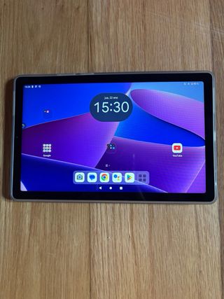 Tablet Lenovo Negra y Gris