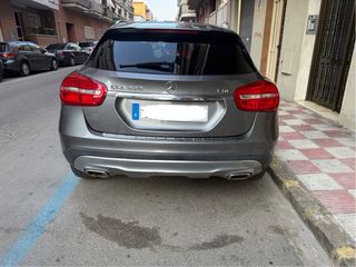 Mercedes-Benz GLA 2016