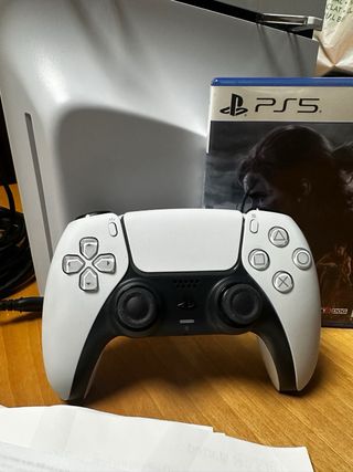 Consola PS5 SLIM lector + Mando + Juego y Garantía