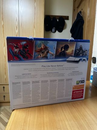 Consola PS5 SLIM lector + Mando + Juego y Garantía