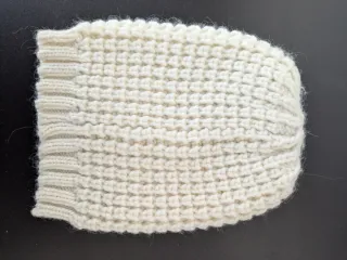 Cappello lana bianco