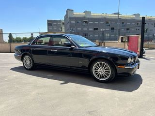 Jaguar XJ XJ6 2.7D V6 Executive