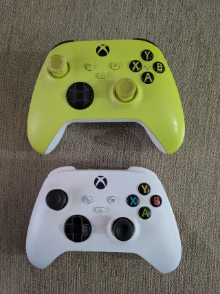 Mando Xbox Series S/X Blanco y Amarillo