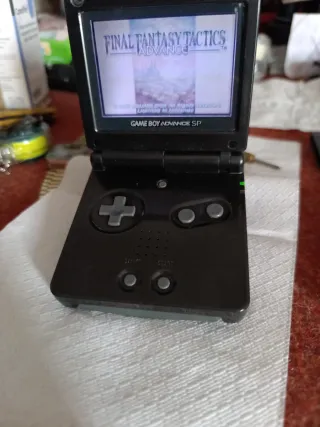 Nintendo Game Boy Advance SP