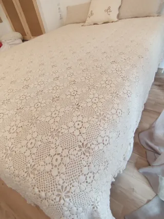 OFERTA Bajamos precio solo hoy!!Colcha ganchillo!!