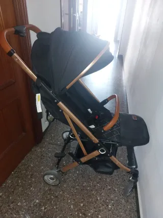 Silla de paseo ligera plegable
