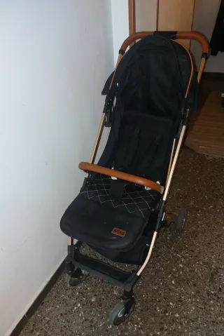 Silla de paseo ligera plegable