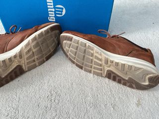 Scarpe sportive Mizuno marroni