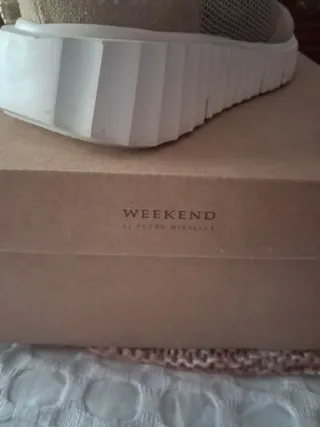 Tenis Pedro Miralles Beige y Dorado Mujer