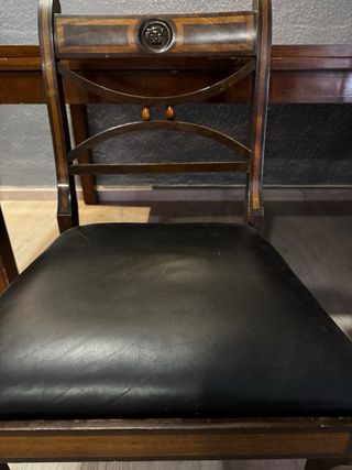 Mesa Caoba Extensible 2.10m + 8 Sillas