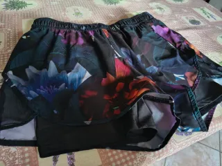 Pantaloncini running donna fantasia floreale